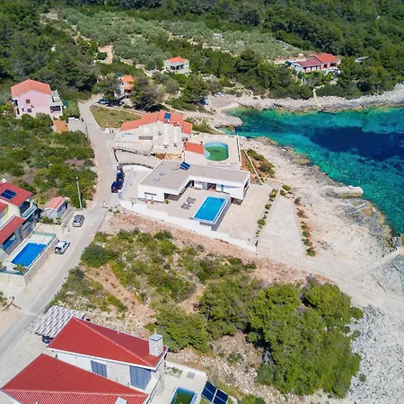 Awesome In Blato With House Sea View