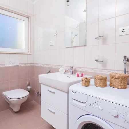 Awesome In Blato With House Sea View